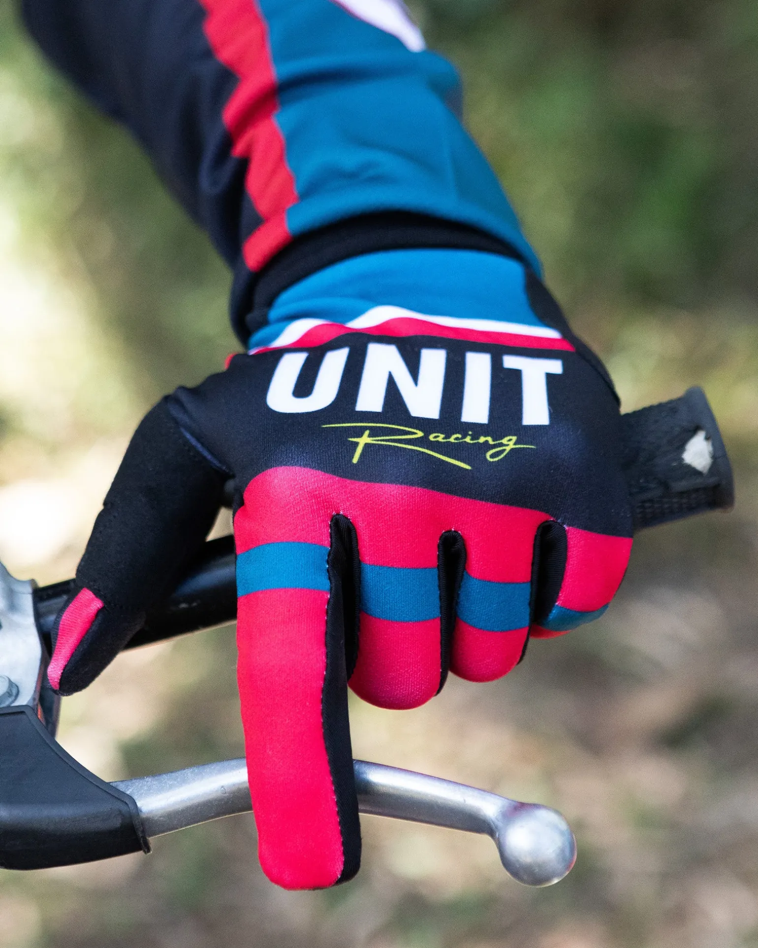 UNIT Dash Mens Riding Gloves-Unit Clothing Online