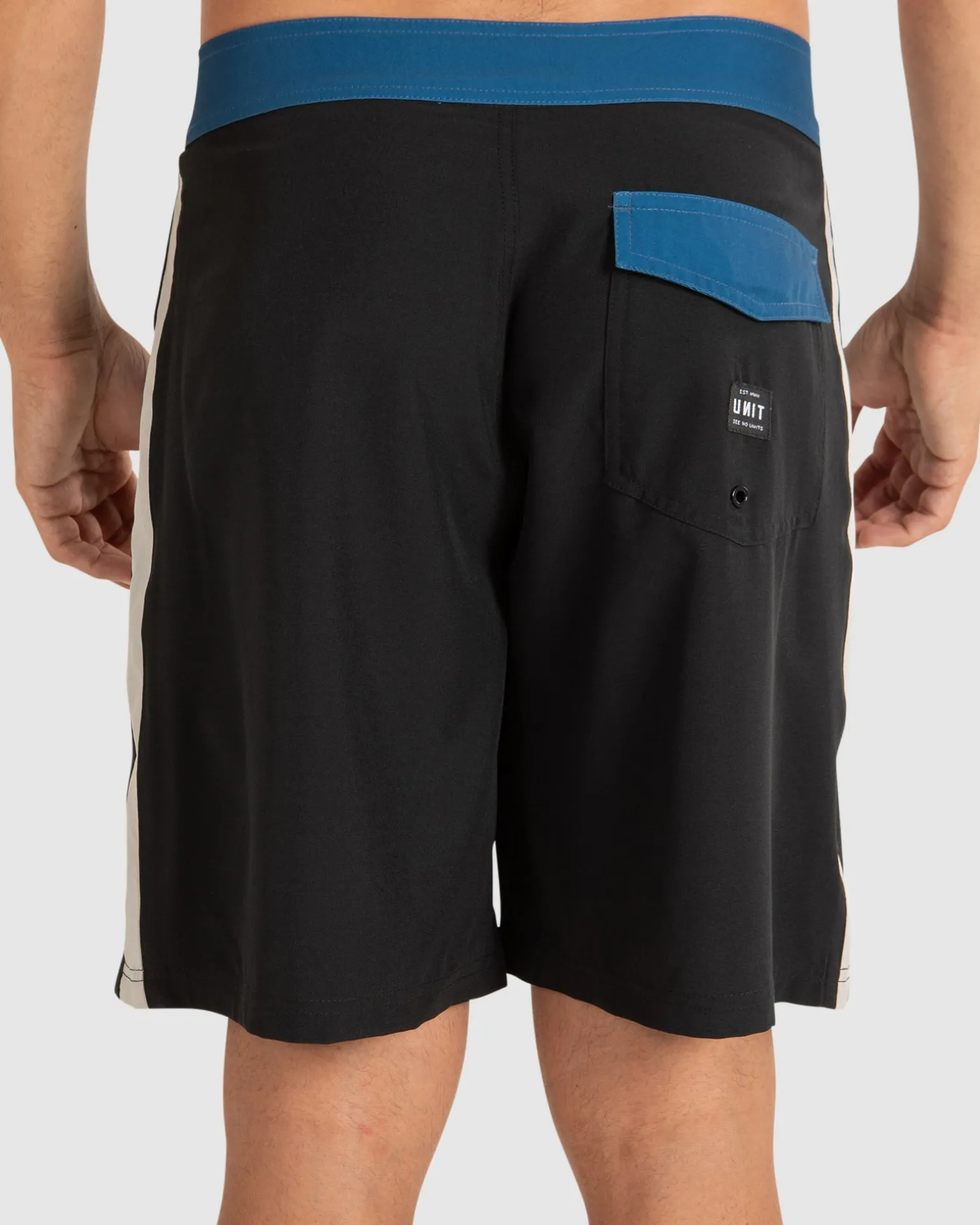 UNIT Vault Mens 19" Boardshorts-Unit Clothing Sale